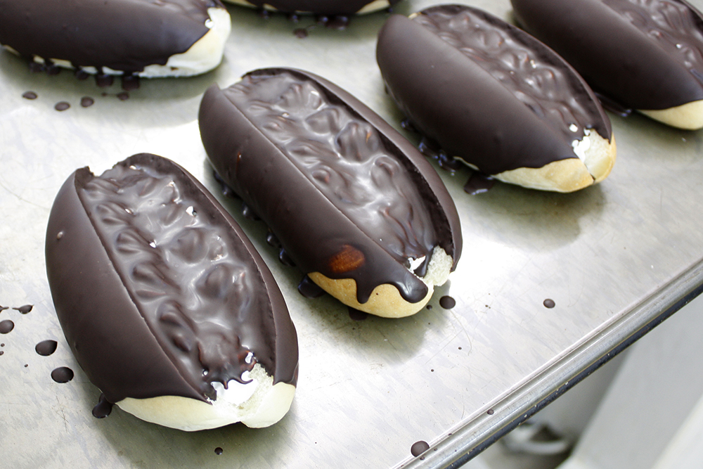 ぱりぱりチョコホイップサンド